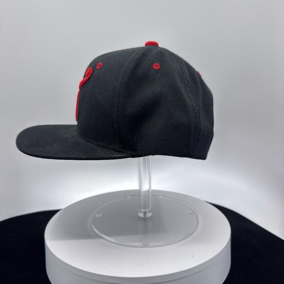Two In The Shirt Snapback in Black - Picture 3 of 16
